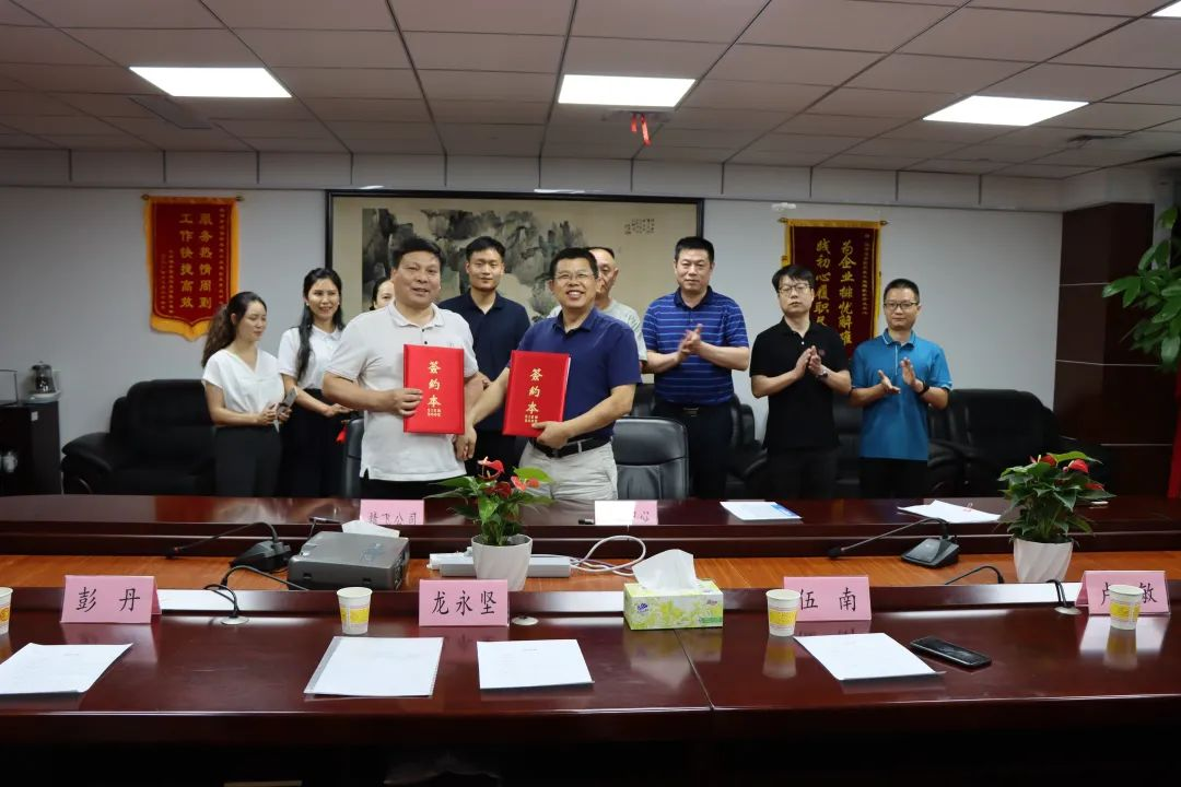 1658824845596863.png 圖片2.png