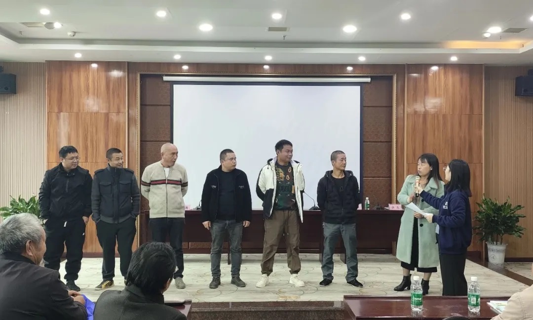 1736833339222292.jpg 640 (3).jpg